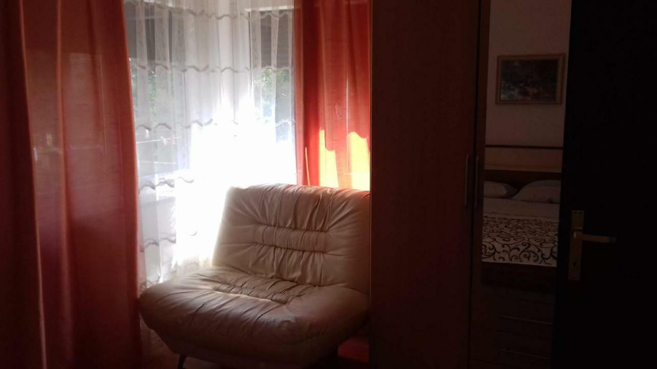 Apartmani Pajalic คิร์ก ภายนอก รูปภาพ