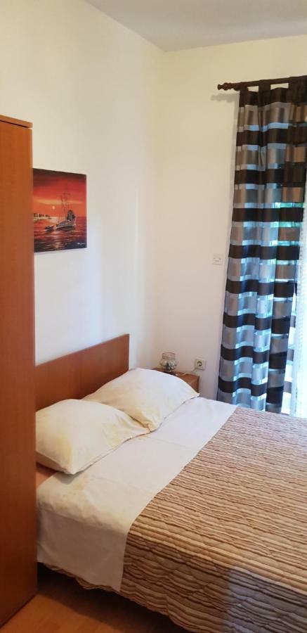 Apartmani Pajalic คิร์ก ภายนอก รูปภาพ